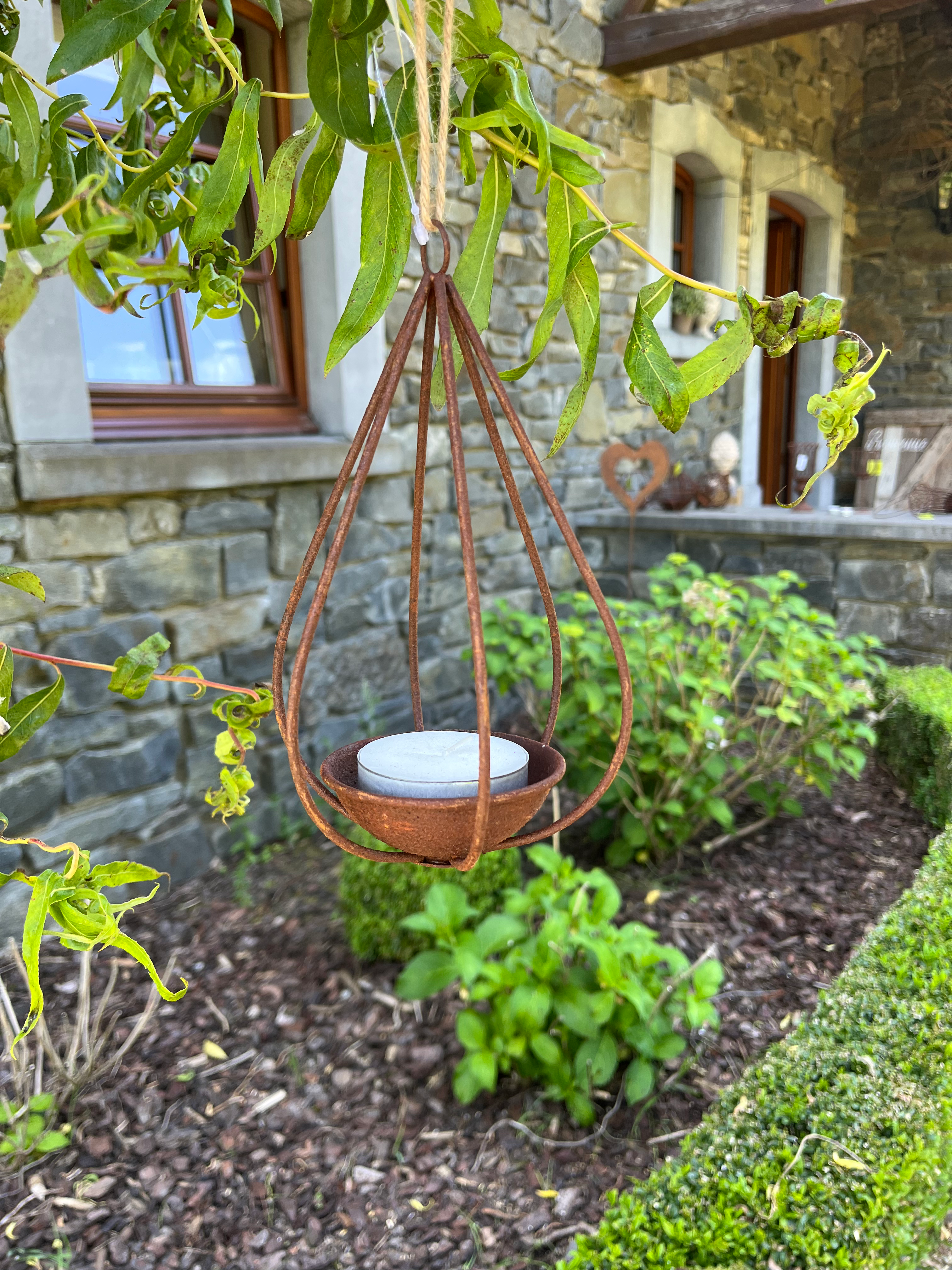 Suspension métal rouille