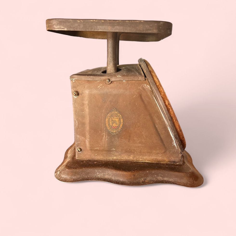 Thumbnail: Vintage Pelouze Kitchen Scale