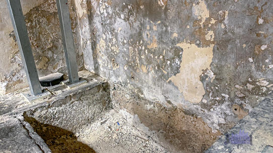 Oliver Hill Battery - Shell Store