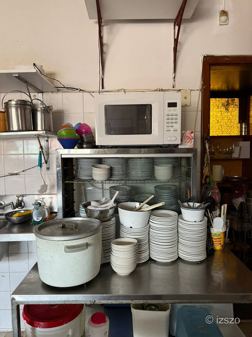Fortuna Chinese Restaurant (Kitchen)