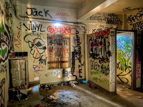 06 - South Fremantle Power Station - Switch House Toilets