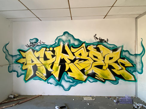 Bayswater HB Brady Plaster Warehouse - Day Photos