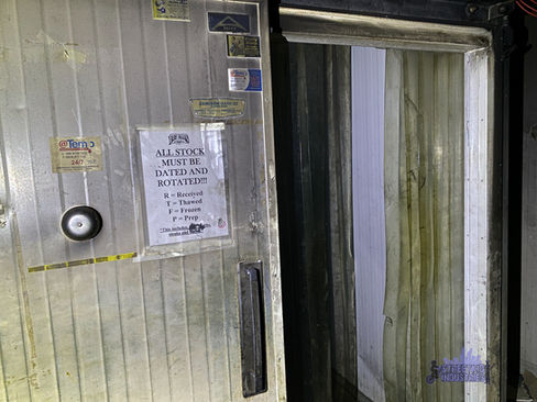 Flying Monkeys Restaurant & Shisha Lounge