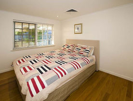 Nedlands 18 Betty House (2011)