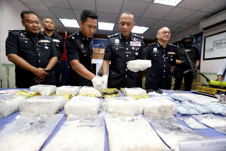 Police, aided by Singapore’s Central Narcotics Bureau, busted a major drug pipeline into the local market and the republic with the arrests of 14 people during four raids in 2018