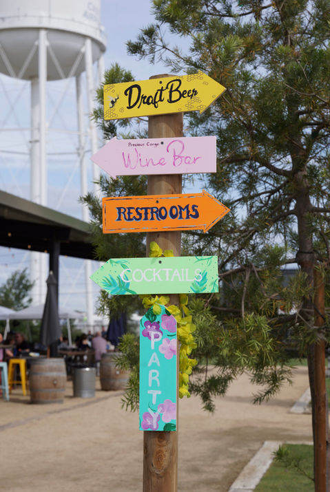 Wayfinder sign.jpeg