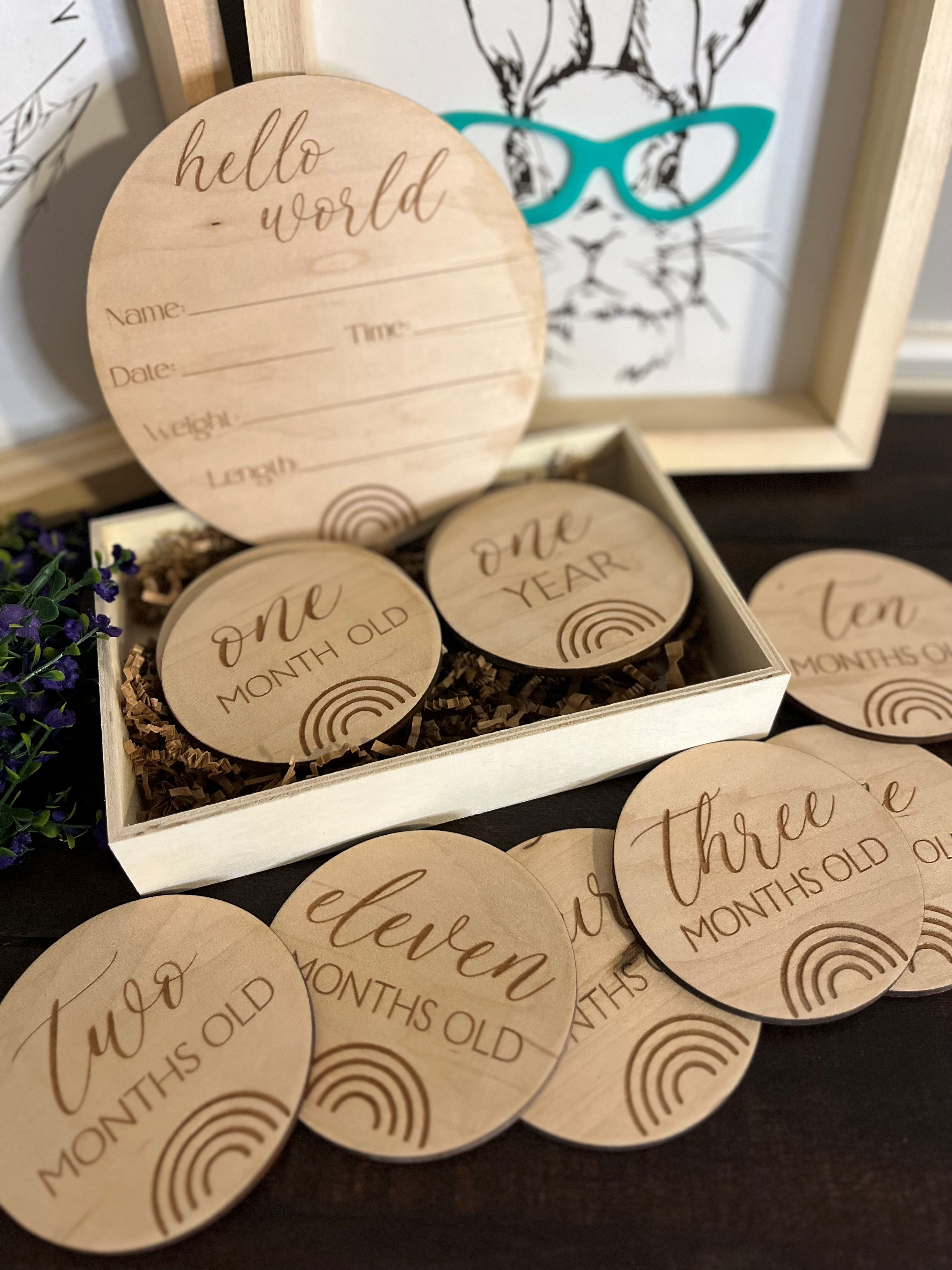 Rainbow 13 piece milestone set