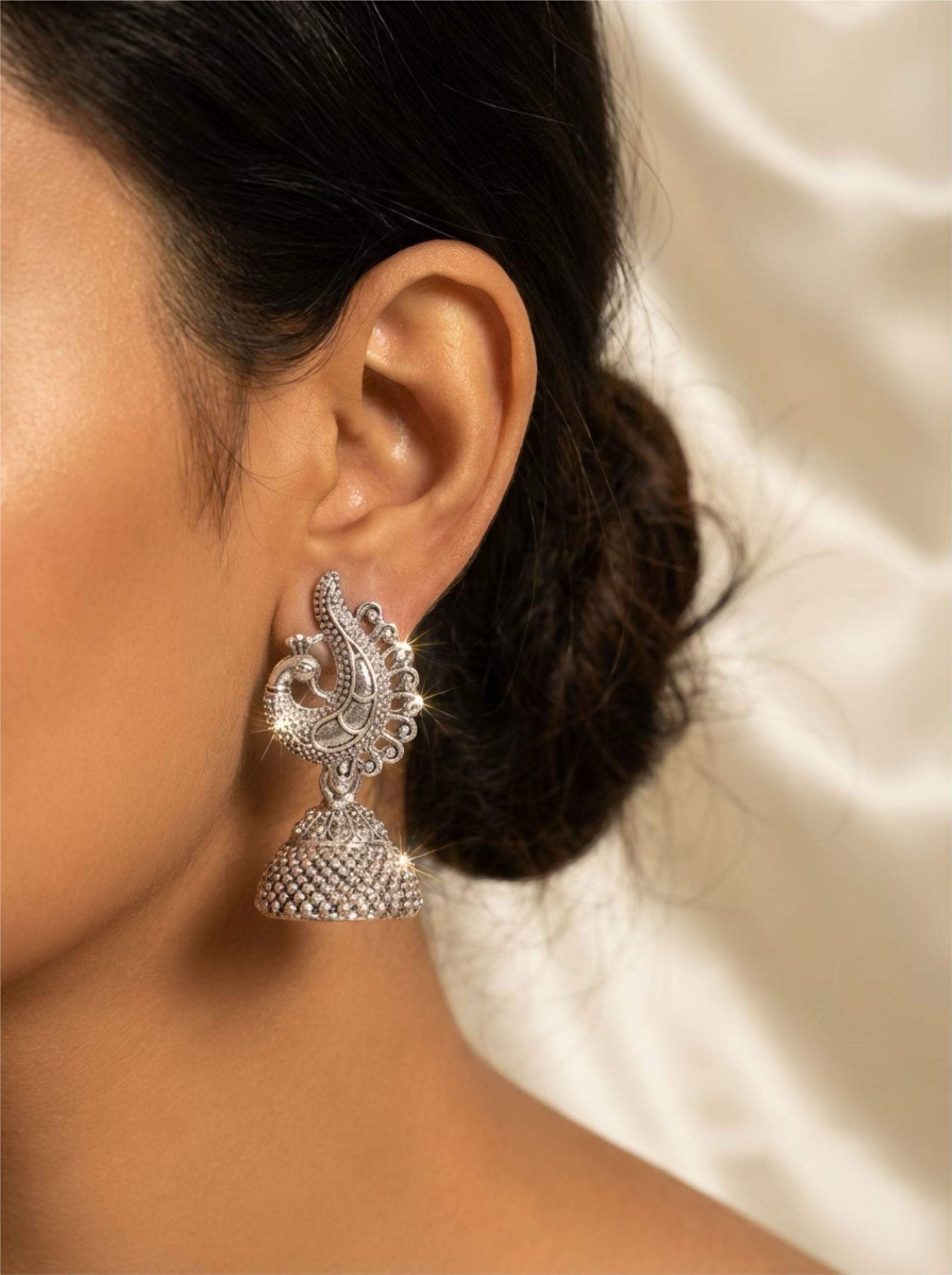 Traditional earrings 