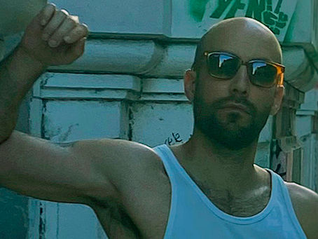 DIEGO SALVADOR GASULLA, CANCIONES ÍNTIMAS Y LETRAS EXISTENCIALISTAS