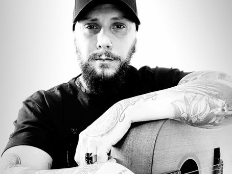 JONES PREMIERE SE REINVENTA CON "DESEJO SORTE"