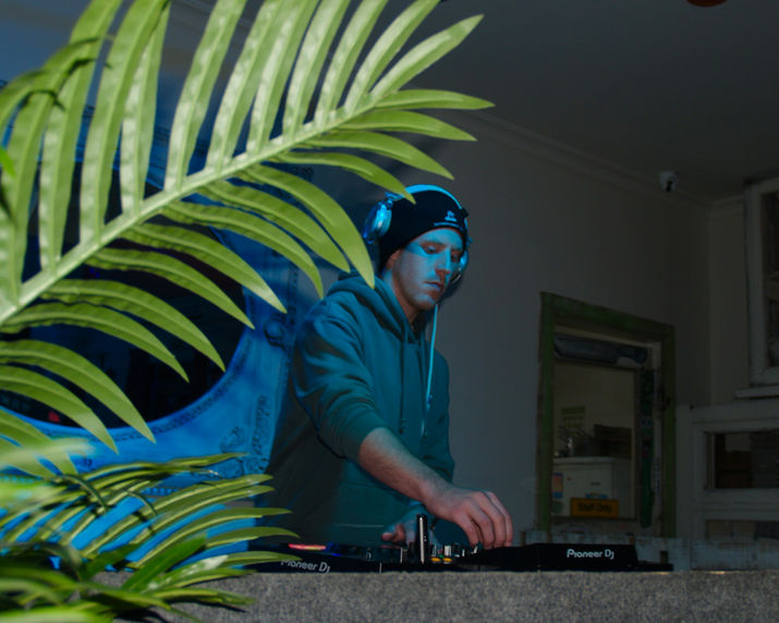 Photo of Jaydo on the Decks