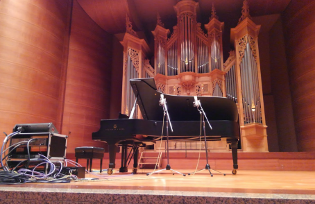 コラム：『理想のピアノレコーディングを求めて』を追加。