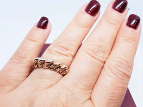 How to Find Your Perfect Ring Size
