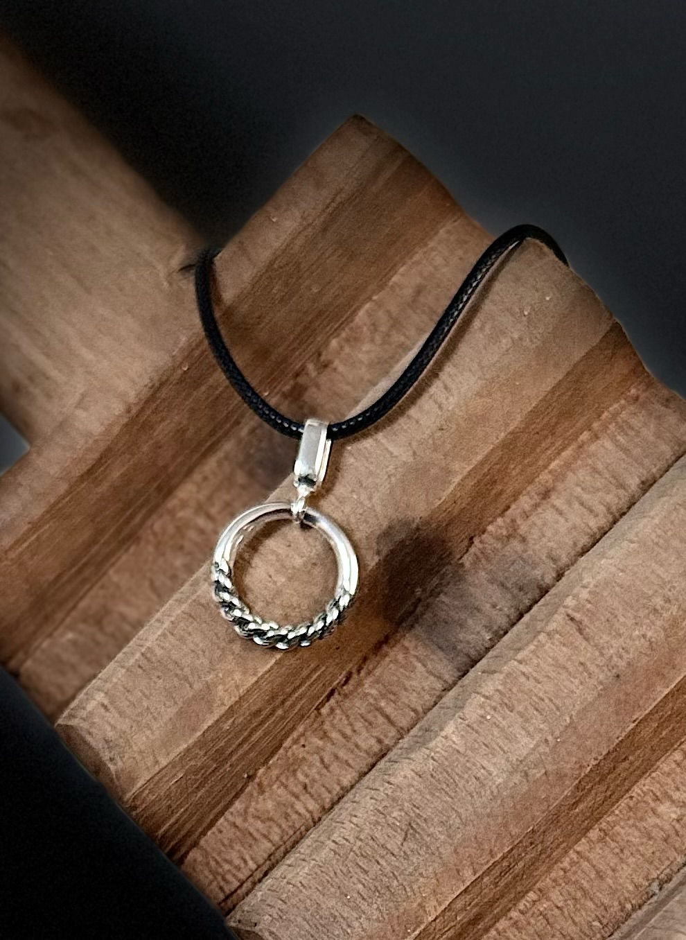 Nord Haus NAMEJS round pendant