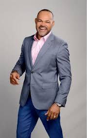 El salsero Félix Manuel arranca el año entre los más sonados del país-.