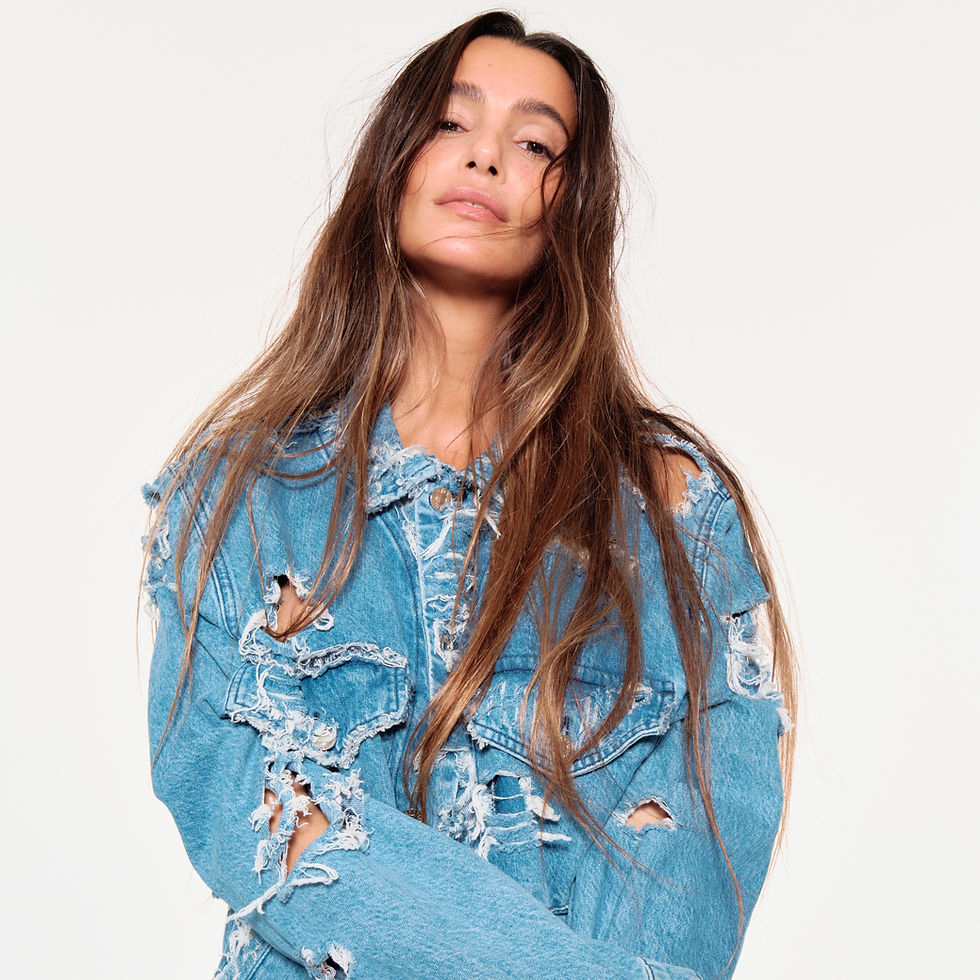 MOTEL CALYPSO PRESENTS : SARA DE ARAUJO