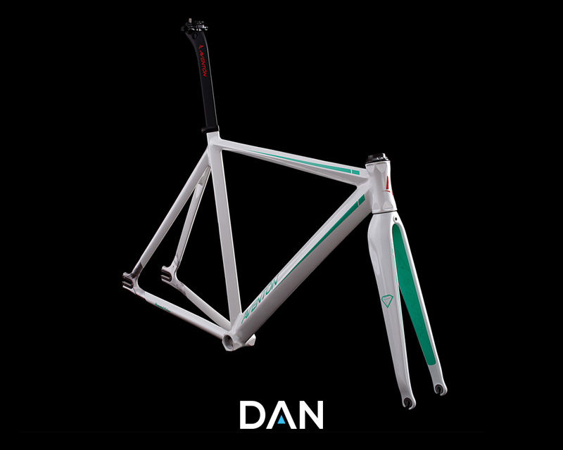 Thumbnail: Aventon / Diamond