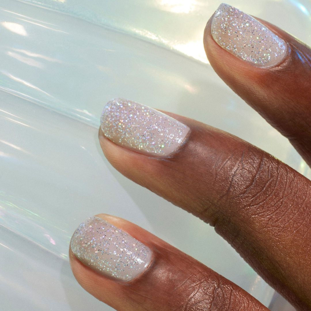 Manucurist Green Flash™ LED Gel Nail Polish 15ml – Mermaid Holographic Glitter