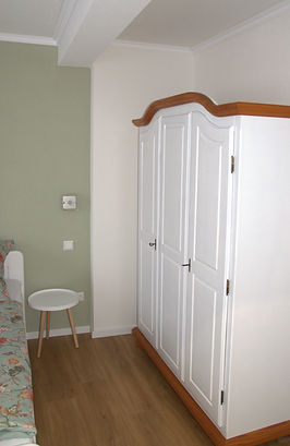 Schlafzimmer Ferienwohnung im Weingut Krämerhof der Familie Born