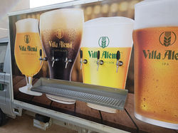 Beer truck towner  (1)