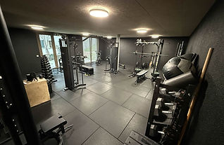 SALLE DE SPORT
À CHÊNE-BOUGERIES