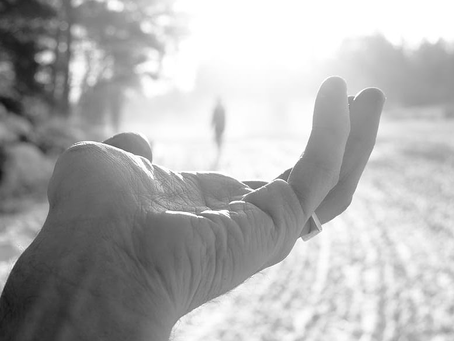 Knowing When it's Time to Let Go: Saying Goodbye to Unhealthy Relationships & Attachments