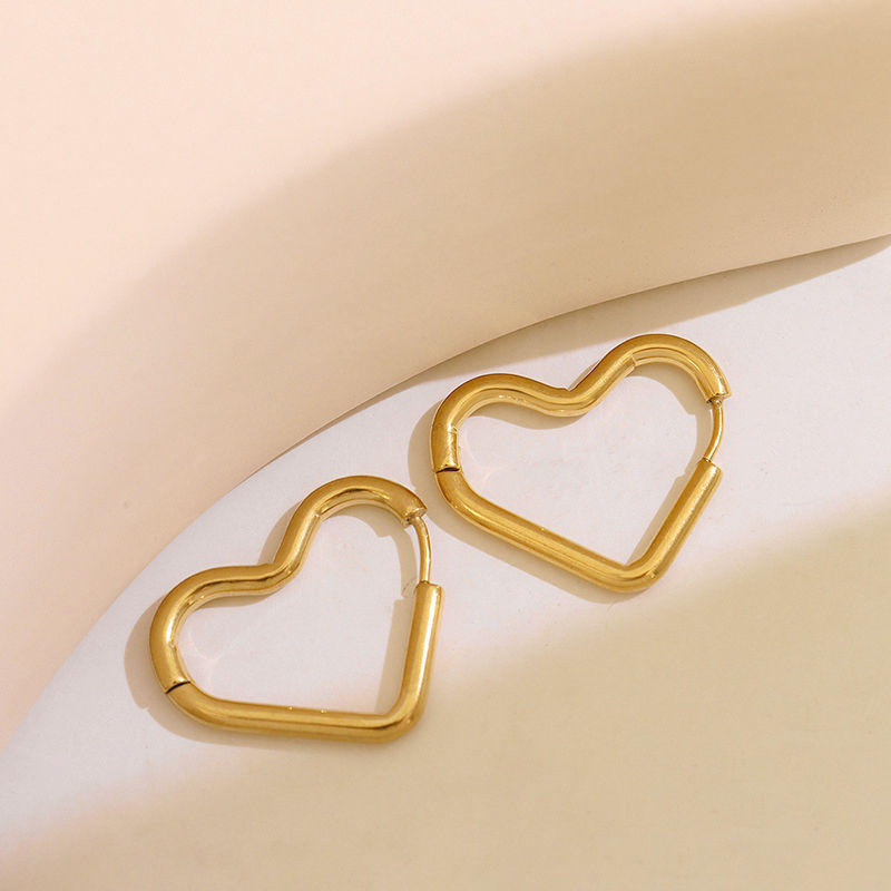 Thumbnail: Round Heart Hoops