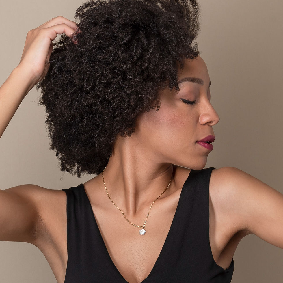 Thumbnail: White Gold Floral Pearl Necklace
