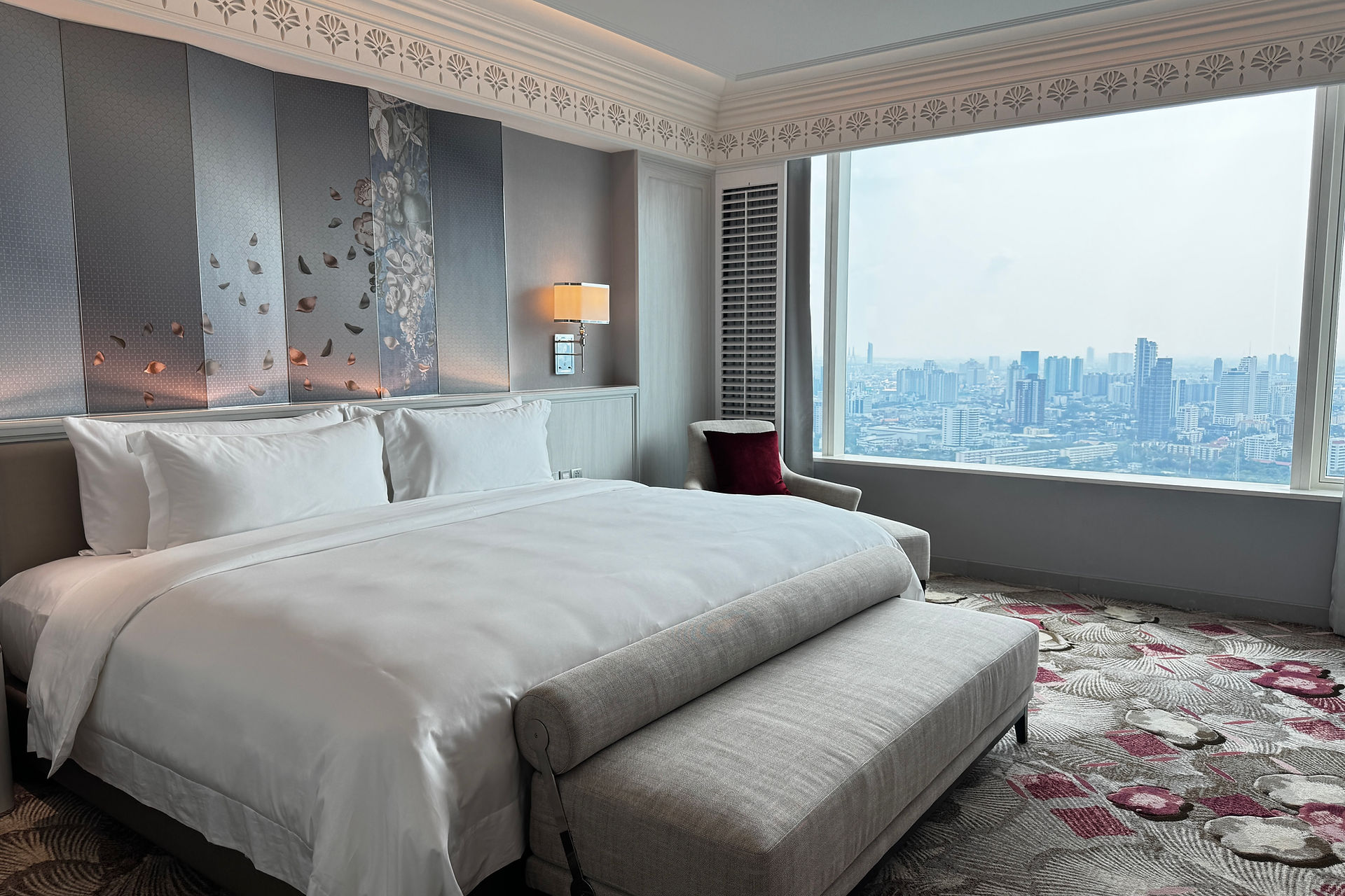 Grande Centre Point Lumphini, an Urban Luxury Hotel in Bangkok