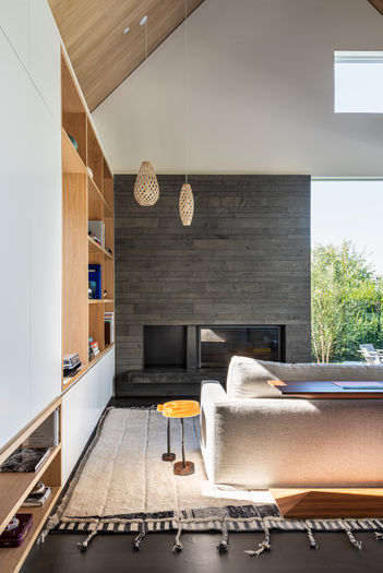 Hamptons Residence by STUDIOS Architecture