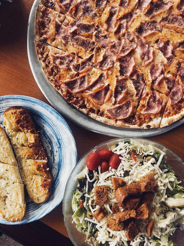 Single Ingredient Pizza
