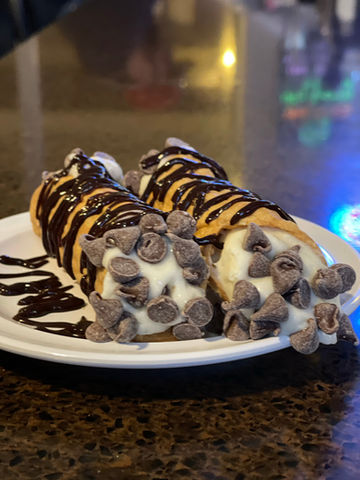 Chocolate Chip Cannolis