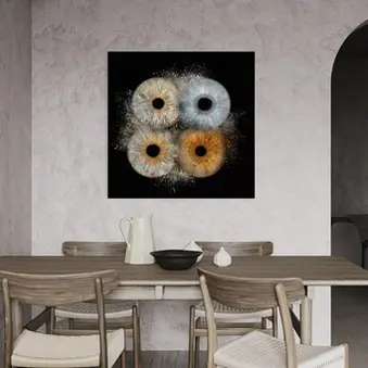 Four irises on one picture, picture called clash. As a wall picture on acrylic in a modern living room.