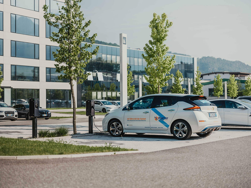 Elektrotechniker für E-Ladestationen