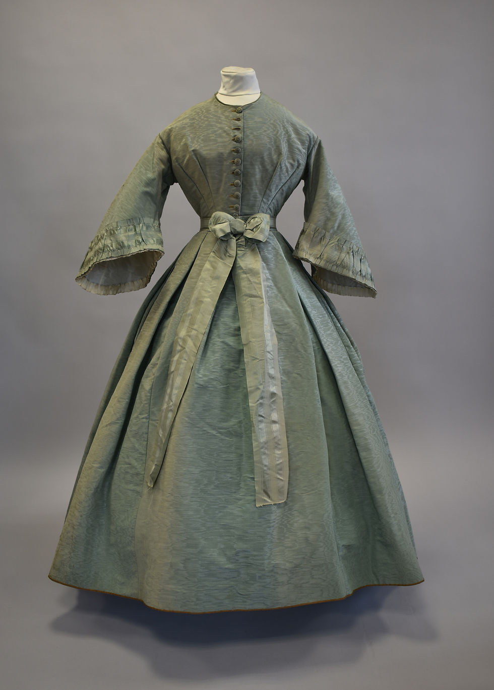 Robe de jour, vers 1859