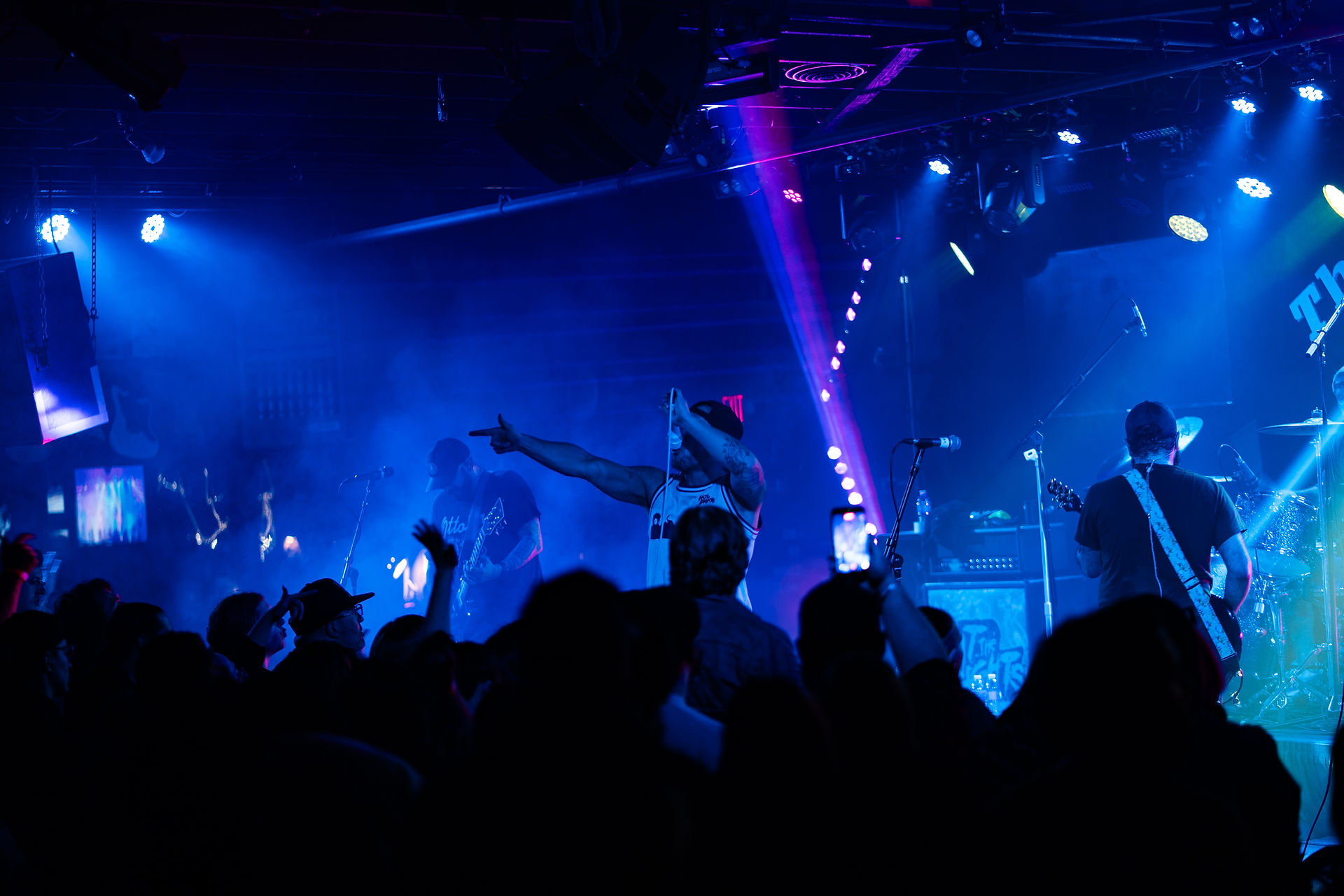 HIT THE LIGHTS This is a stick up... tour