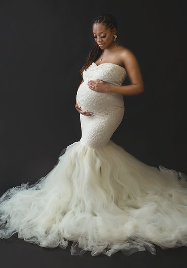 Indianapolis Fishers Carmel Noblesville Zionsville Westfield LawrenceMaternity Photo Sessi