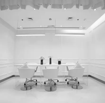 Nails BD Pearl Qatar.webp