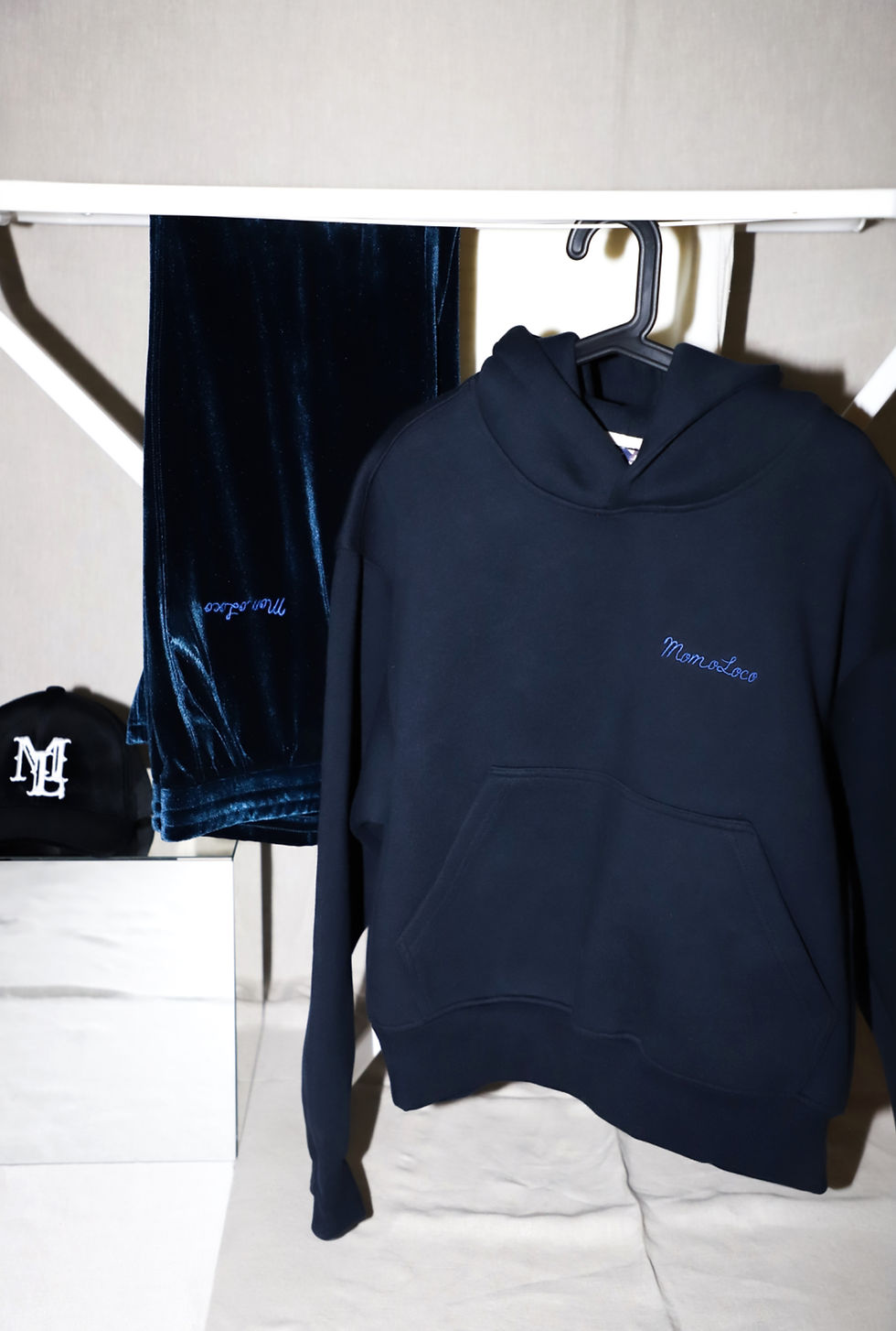 Thumbnail: Momo Hoodie in Navy (S)