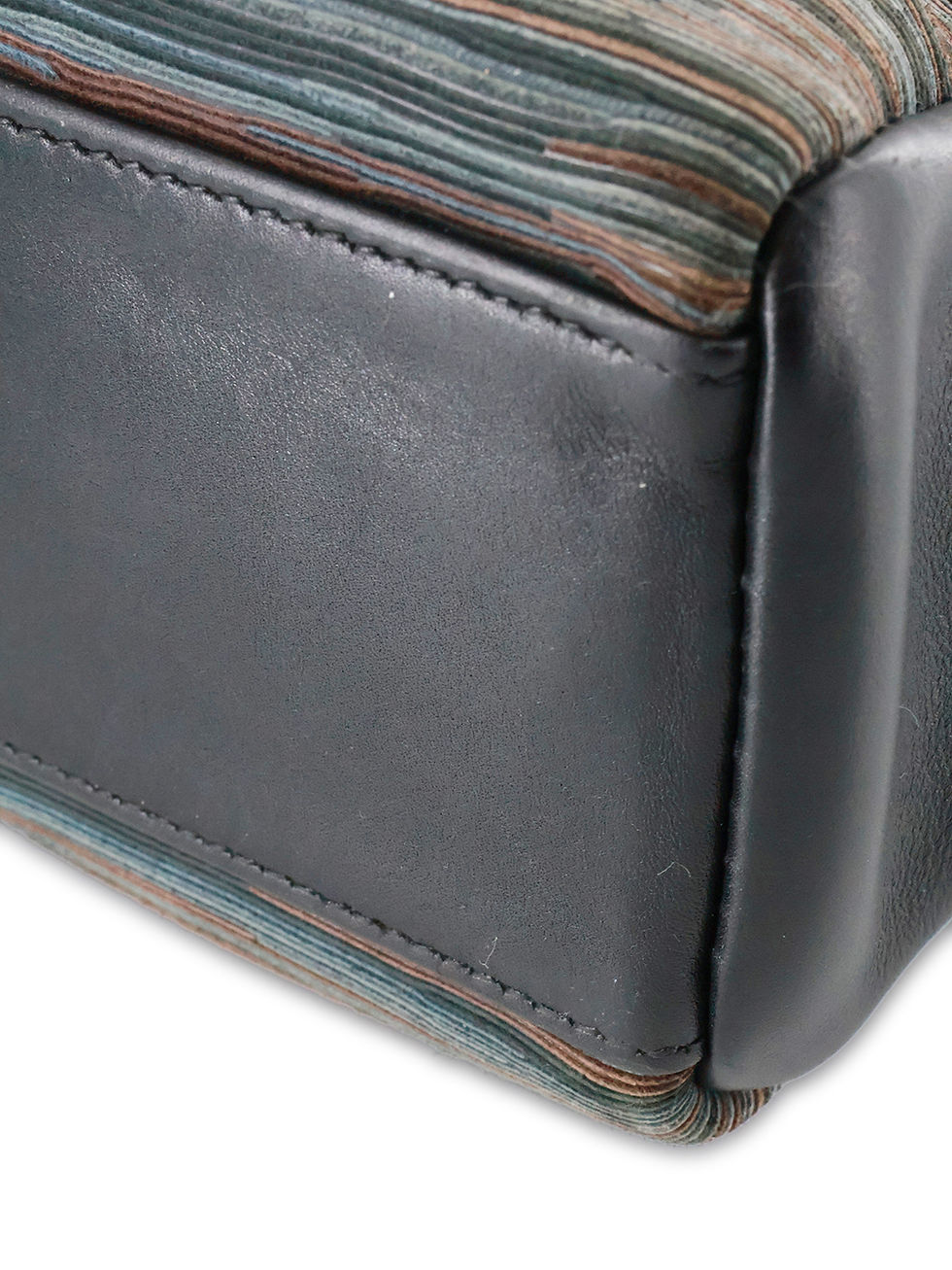 Thumbnail: Hermès Fourre Tout Tote Vibrato Handbag | Square E