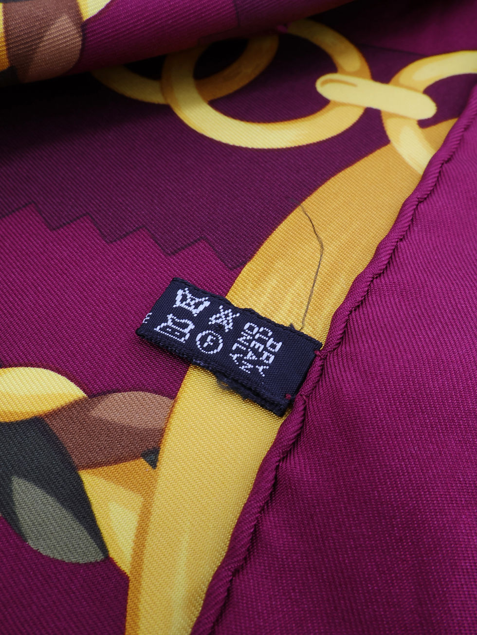 Thumbnail: Celine Deer Crest Chain Scarf