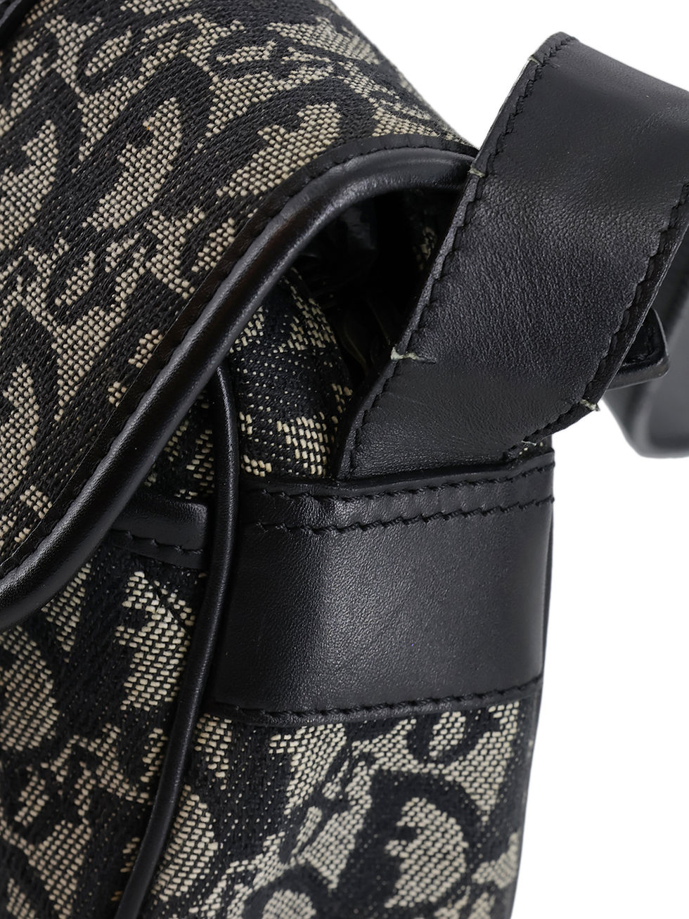 Thumbnail: Christian Dior Oblique Messenger Bag