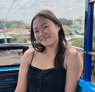 IMG_0119 - Isabelle Li_edited.jpg