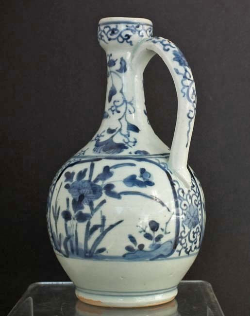 Thumbnail: Antique Japanese Arita Porcelain Ewer 17th century