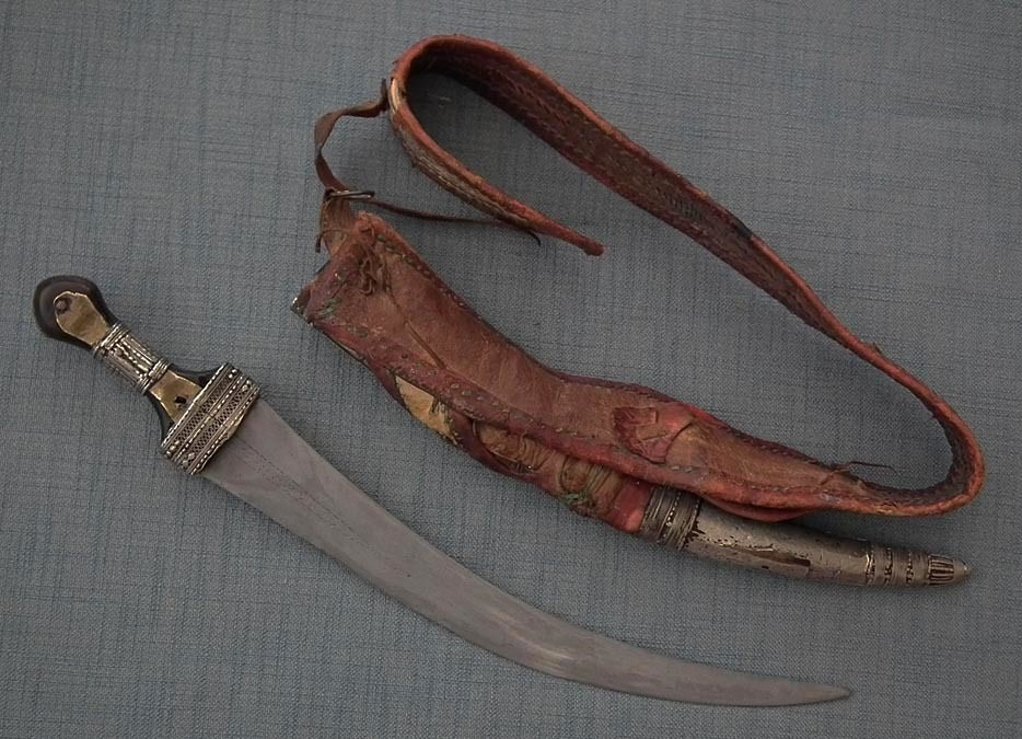 Thumbnail: Antique Silver Islamic Arabian Wahabite Dharia Dagger Arab Jambiya