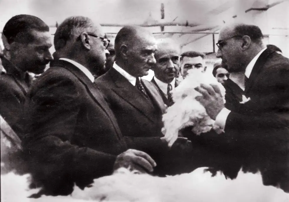 Atatürk Sümerbank Nazilli Basma Fabrikası Açılışında