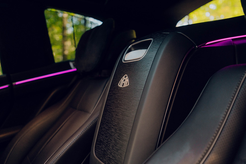Thumbnail: Mercedes Maybach GLS 600 "Chauffeur Service"