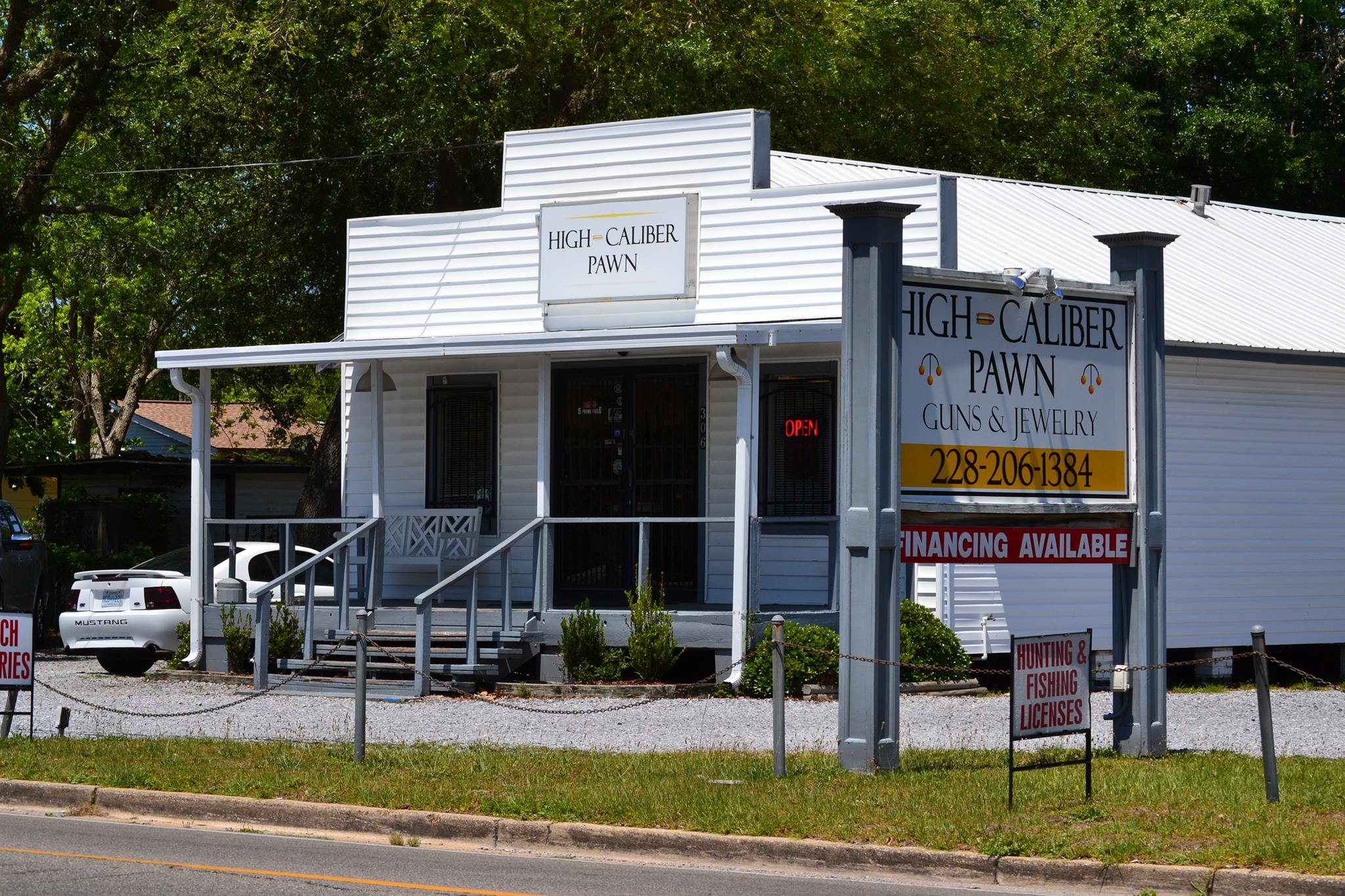 High-Caliber Pawn store photo