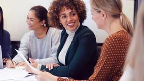 Reforma laboral: no todos los cambios arrancan en julio, así aplican dominicales y horas extra