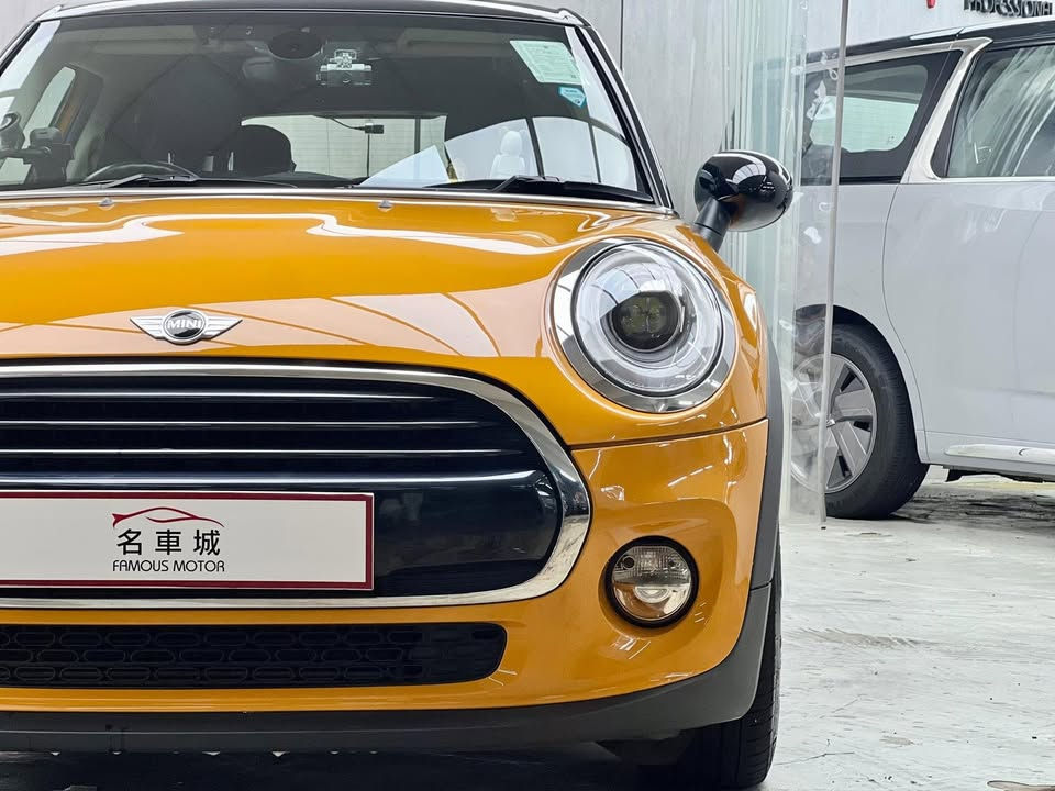 縮圖：2017 MINI COOPER